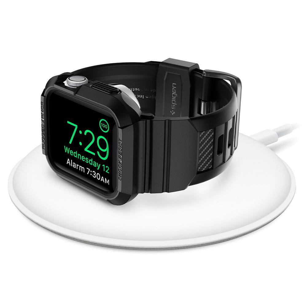 Ốp + dây đeo Apple Watch Series 4 / 5 / 6 (40 - 44mm) Spigen Rugged Armor Pro - Hàng chính hãng