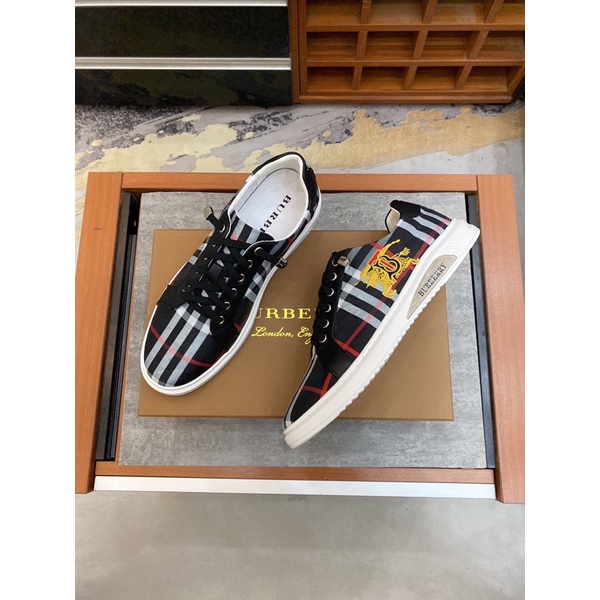 Giày nam phong cách Hàn Quốc Burberry bề mặt vải kiểm tra bằng chất liệu da khâu lót da cừu hoàn toàn