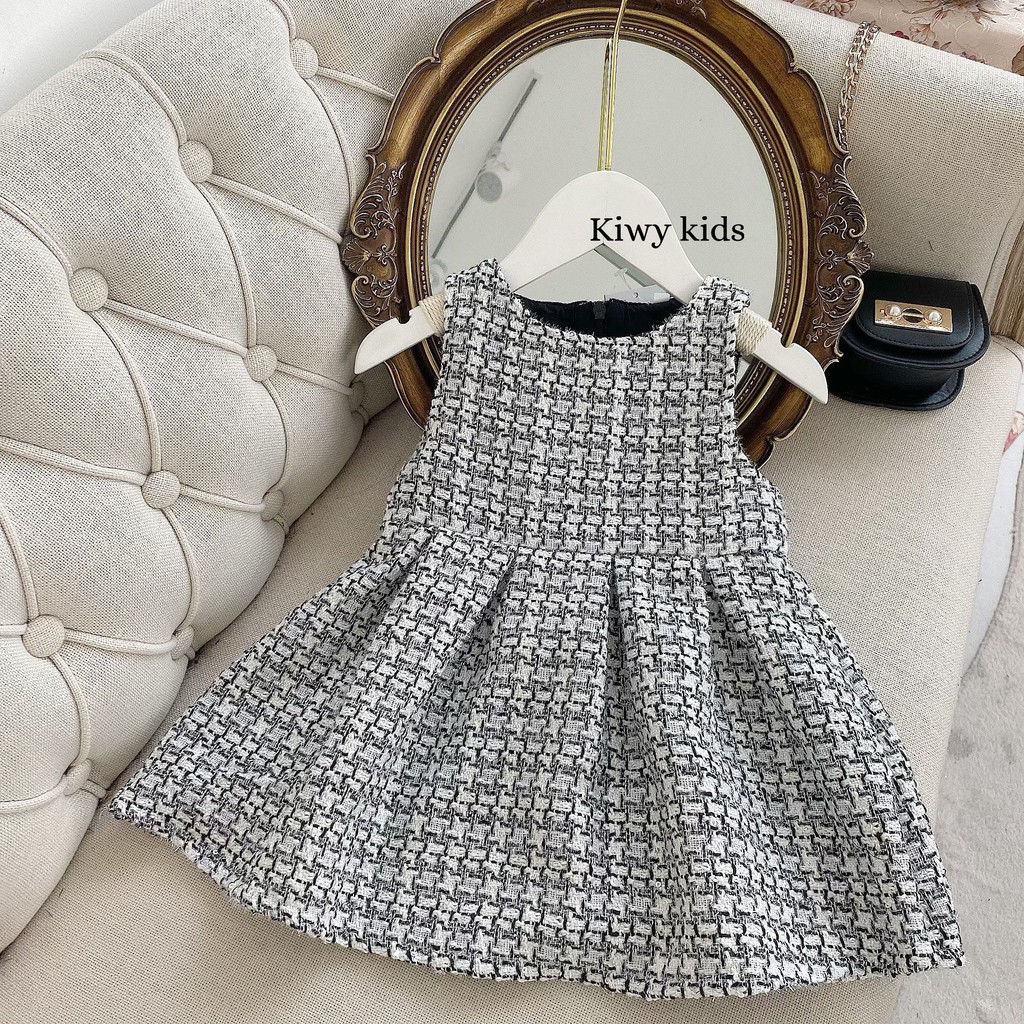 Set đồ thu đông bé gái Kiwy Kids chất liệu tweed sành điệu Kids61 gồm váy liền và áo khoác cho bé 1 đến 3 tuổi