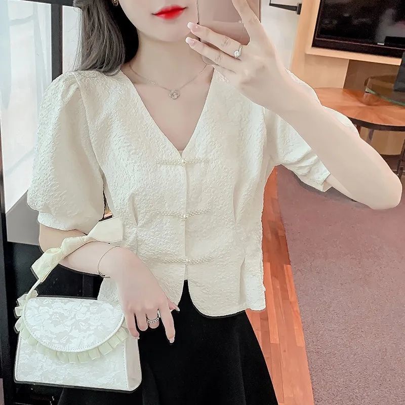 Áo Croptop Tay Phồng Cổ Chữ V Màu Trắng Thiết Kế Đơn Giản Thời Trang Mùa Hè 2022 Mới