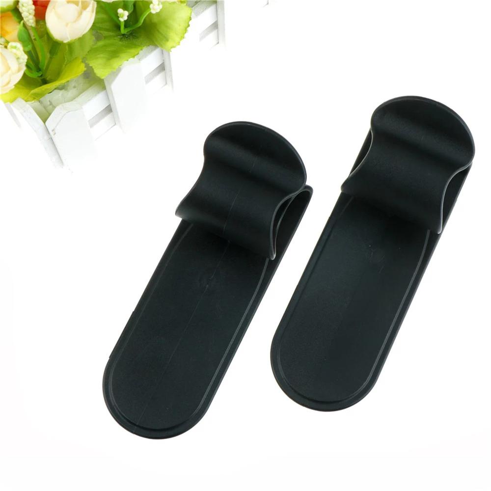 Móc Treo Dù Gắn Xe Hơi / Cốp Xe Hơi Tiện Dụng
