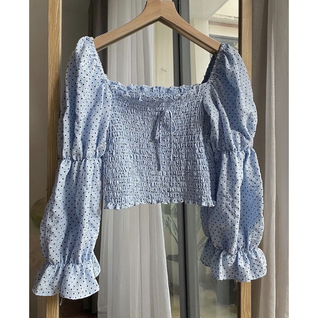 Áo croptop nhún chấm bi