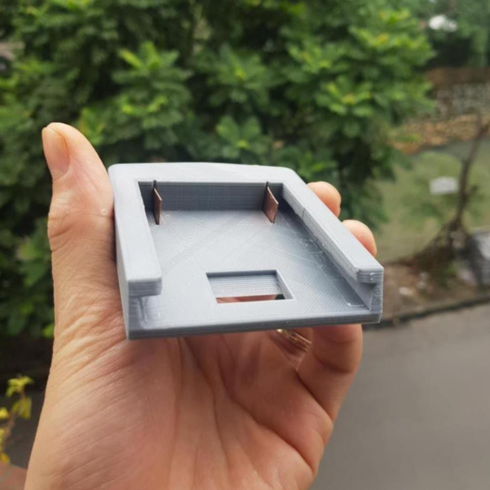 Đế pin Bosch 18V có tiếp điểm