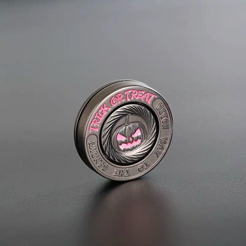 Con Quay Đồ Chơi fidget spinner BằNg HợP Kim Titan HìNh Bí Ngô / Quả Bí Ngô Hai MàU