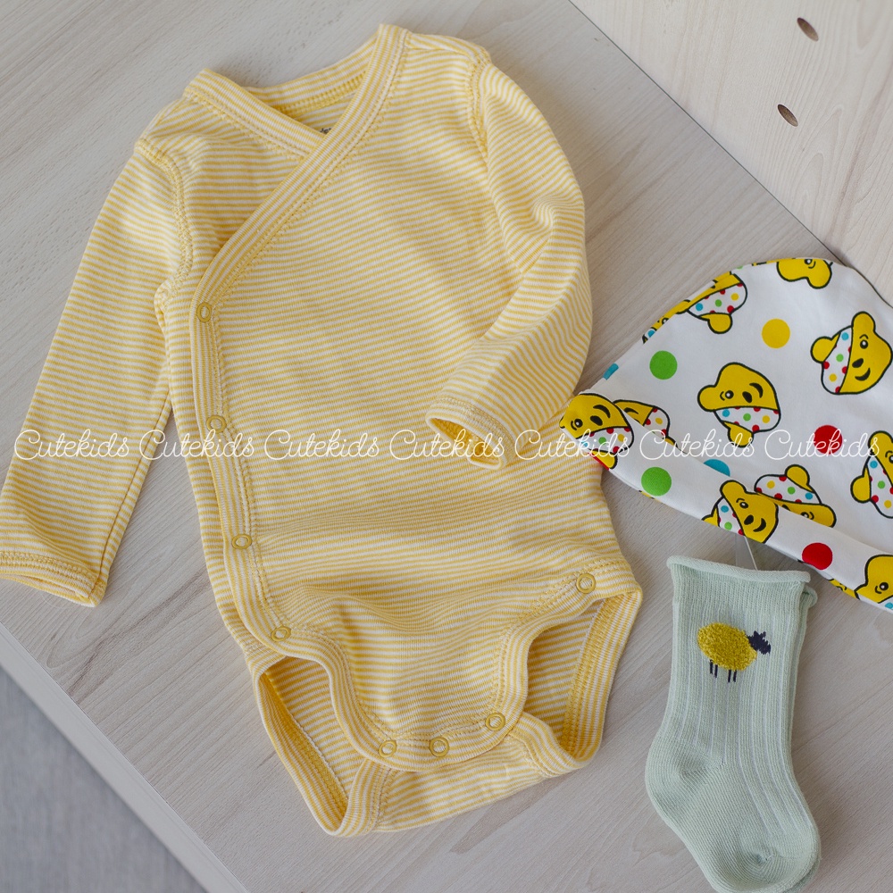 Bộ liền thân tay dài vạt chéo Carters