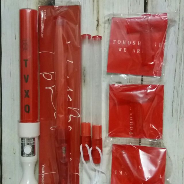ĐÈN CỔ VŨ TVXQ