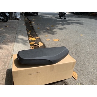 yên wave nhỏ gọt 2 tầng chử hon da may gân( wave nhỏ wave zx wave thái 100 110)