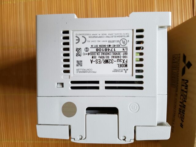 Bộ điều khiển lập trình PLC Mitsubishi Fx3u-32mr/es-a