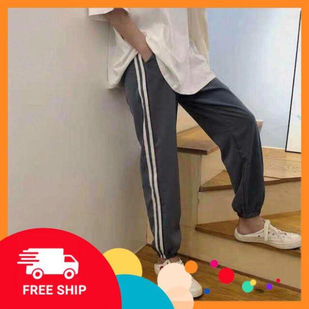 ✴️ Bán chạy ✴️ Bộ Jogger Line Phối Thun Unisex Chuột Trong Túi S9