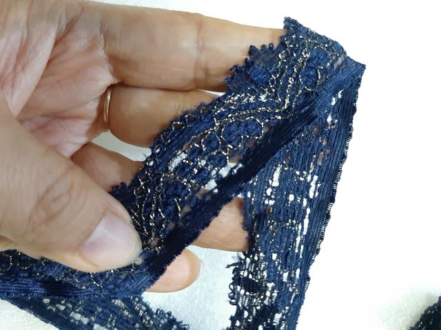 Dây viền có co giãn nhẹ