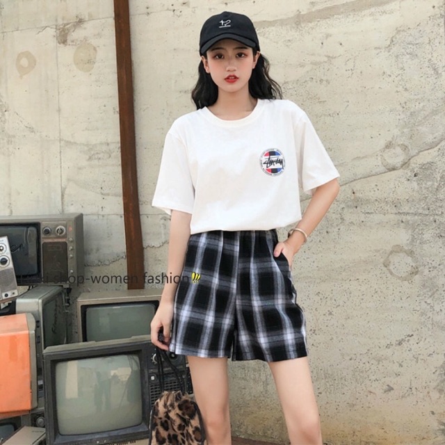 Quần short kẻ cạp chun