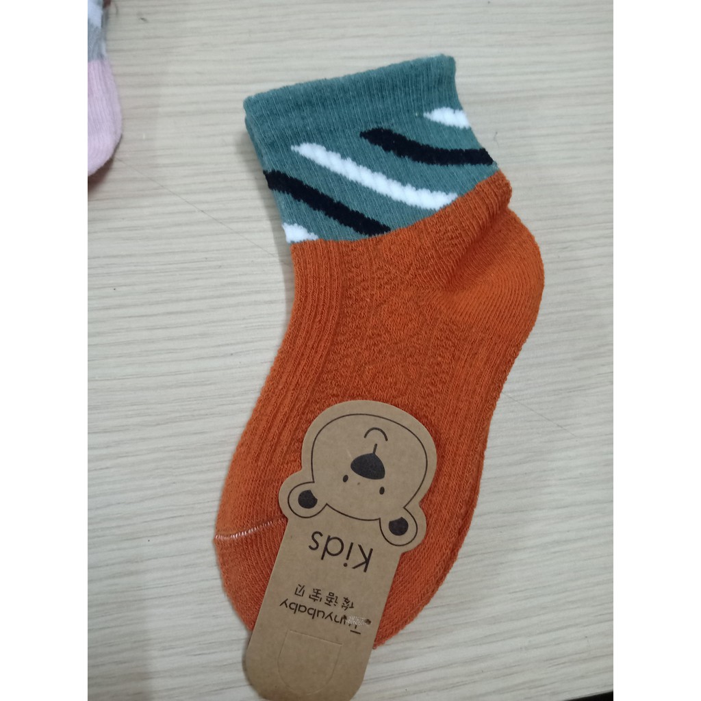 Tất len gân cao cổ dày dặn cho bé 1-12 tuổi