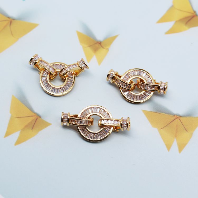 Khóa Vàng 18k Đính Đá zircon Xanh Lam Cổ Điển