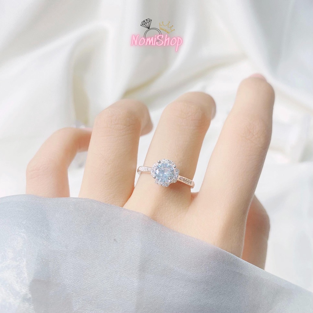 Nhẫn đá cao hoa đá viền m cánh vuông nhỏ tạo hình xinh xắn sang xịn Mainomi Shop Bạc Xinh