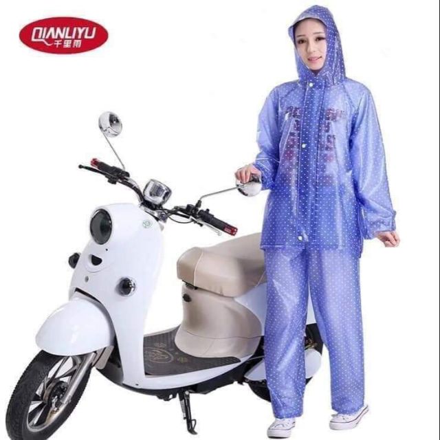 Áo mưa bộ.