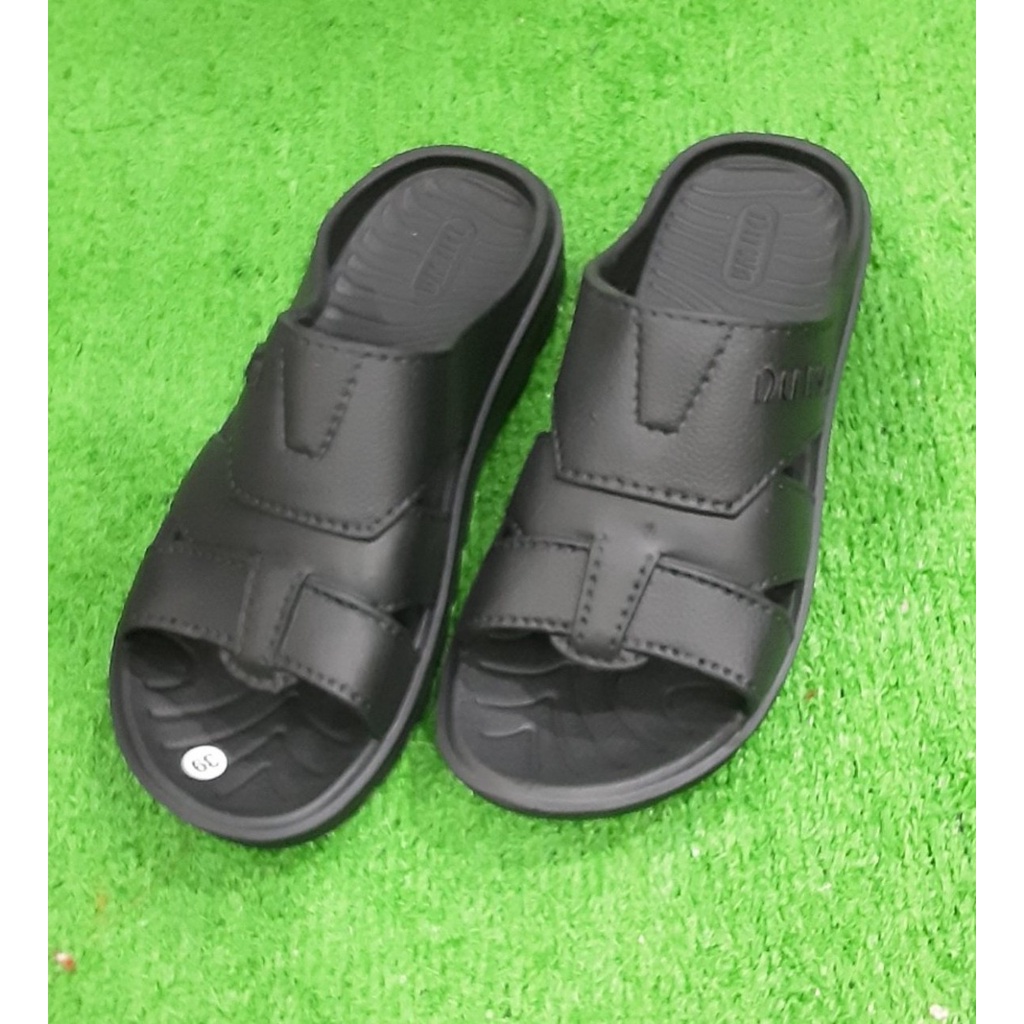 dép quai ngan nam, chất liệu nhựa mềm, mang êm chân, thông thoáng, siêu bền, size từ 39-43.