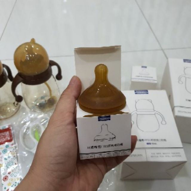 (Hcm) 45k/ núm, Combo 3 núm gấu bestborn siêu rẻ (núm x, phù hợp nhiều bình cổ rộng)