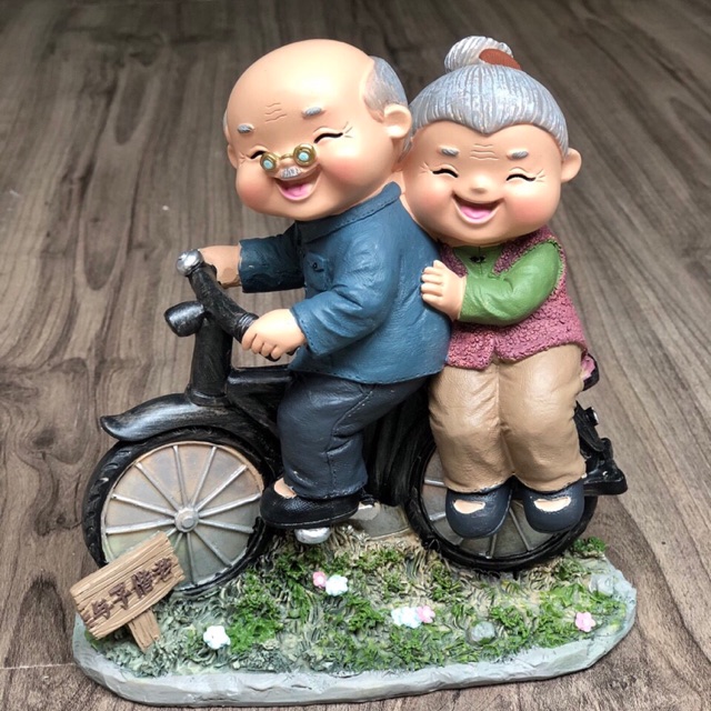 Tượng ông bà các mẫu