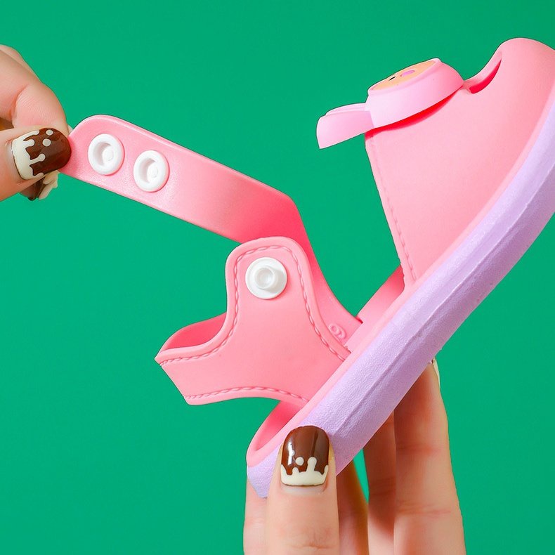 Sandal Cúc Bấm Tập Đi Đế Êm Cao Su Mềm Chống Chơn Trượt Chống Vấp Hình Thỏ Đáng Yêu Cho Bé Từ 0 Đến 2 Tuổi ( 8109 )
