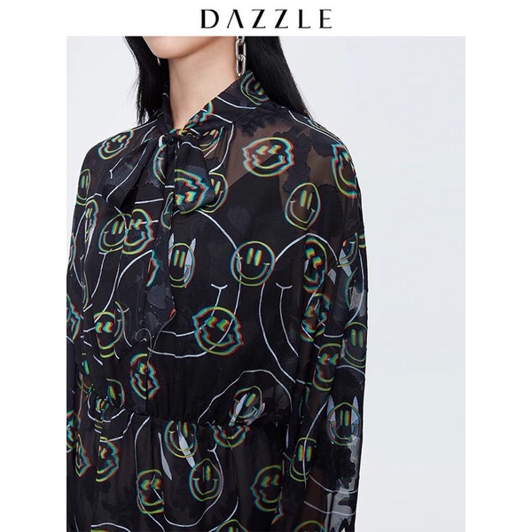 Đầm mặt cười Dazzle