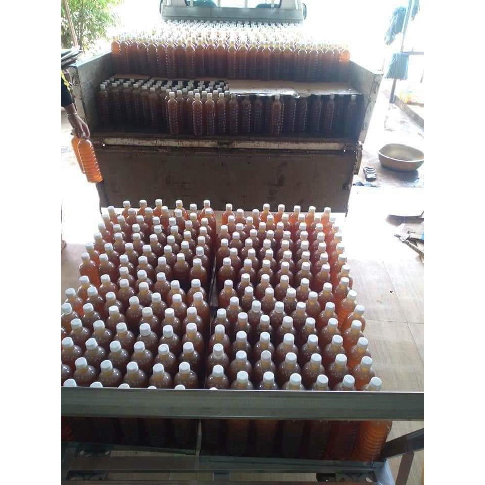 Mật Ong Nguyên Chất ĐăkLak Chai 1L
