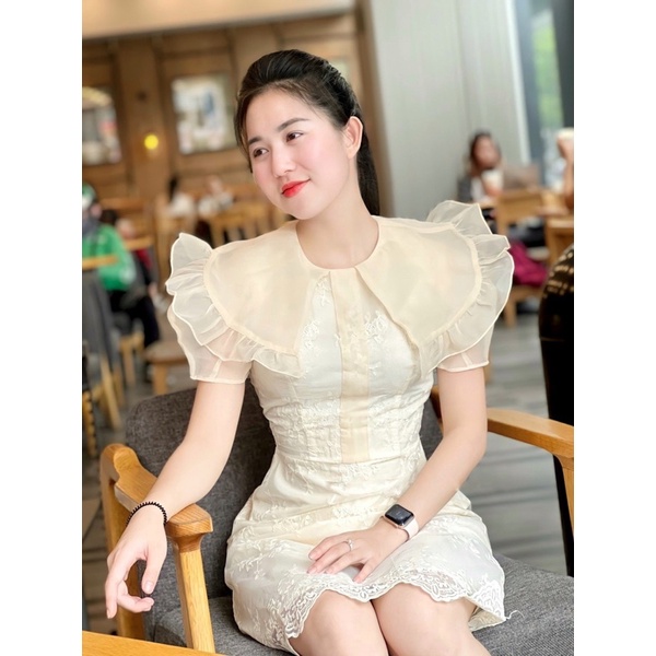 Váy ren phối tay tơ