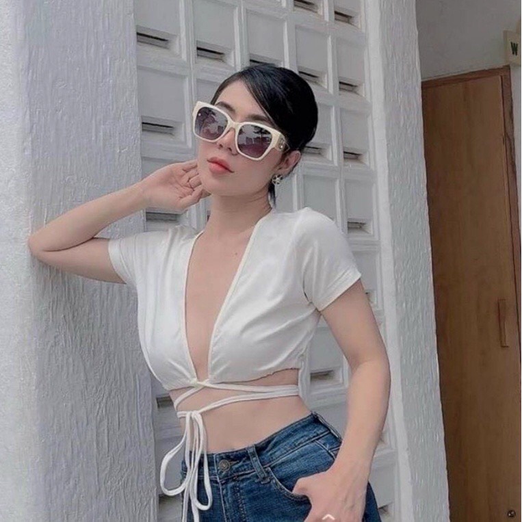 Áo croptop nữ, Áo thun cộc tay nữ dáng lửng buộc dây bụng hở eo hở lưng ôm body mặc 2 kiểu sexy đen trắng Wikishop C993