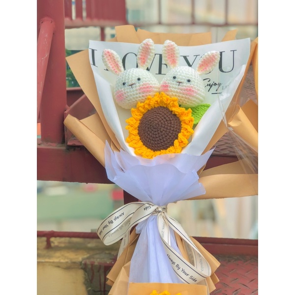 Bó hoa hướng dương đầu thỏ handmade
