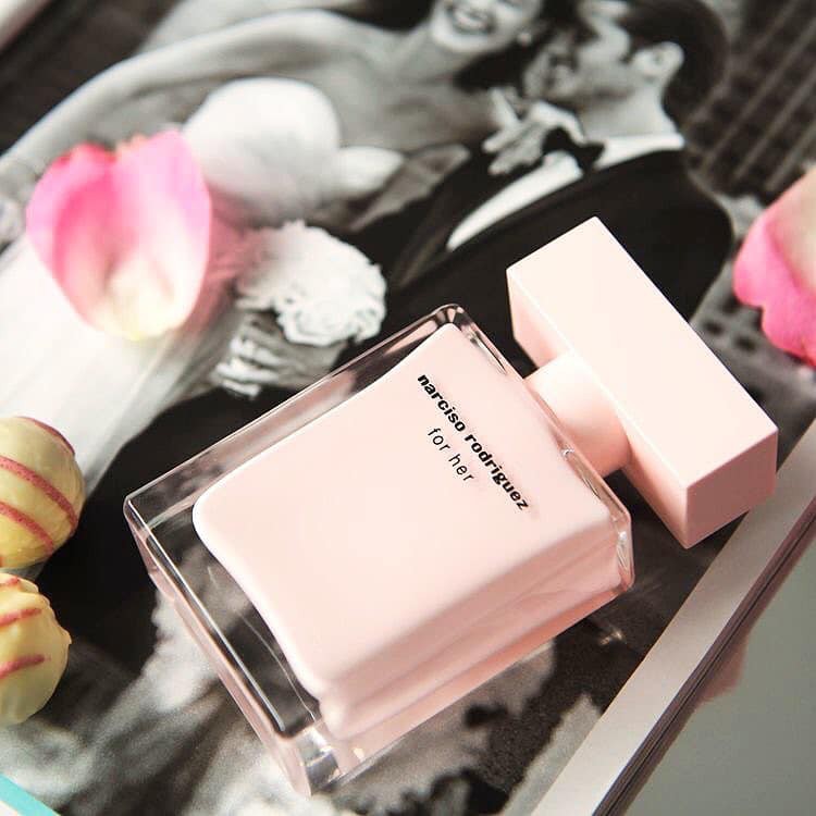 +𝘊𝘩𝘰𝘰 𝘗𝘦𝘳𝘧𝘶𝘮𝘦+ Nước hoa dùng thử Narciso Rodriguez for Her Eau de Parfum 5ml/10ml | BigBuy360 - bigbuy360.vn