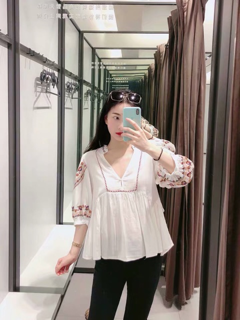 Áo thêu zara