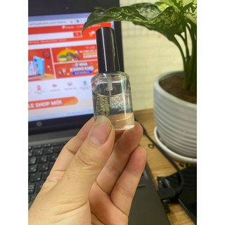Keo dán chống hở mép kính cường lực, hút bọt khí kính cường lực dạng lo siêu tiện dụng