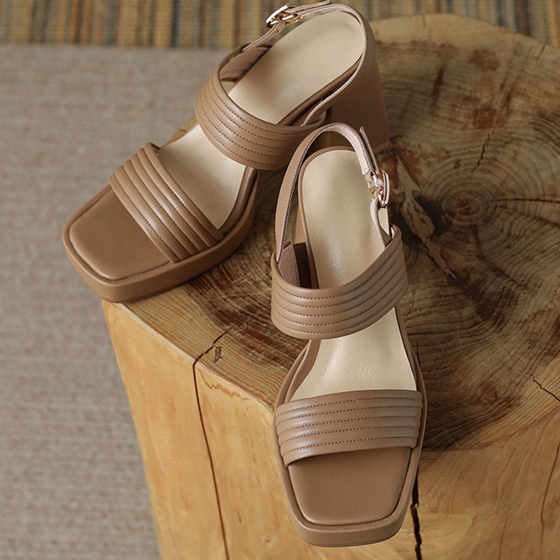 Giày cao gót IELGY phong cách retro Pháp cho nữ