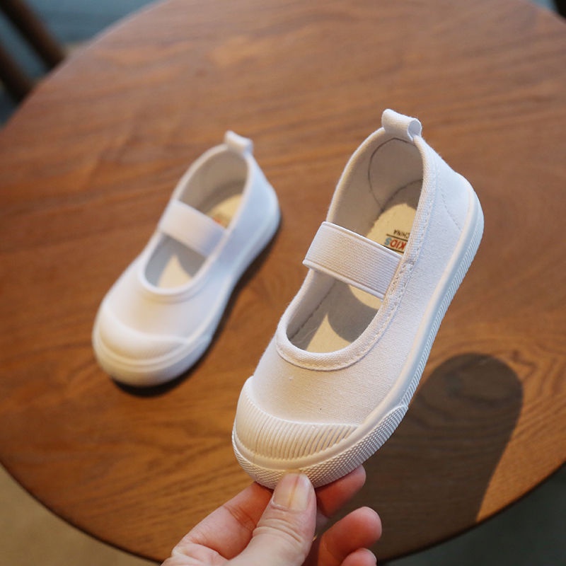 Giày Thể Thao Vải Canvas Đế Mềm Thời Trang Thu Đông Cho Bé