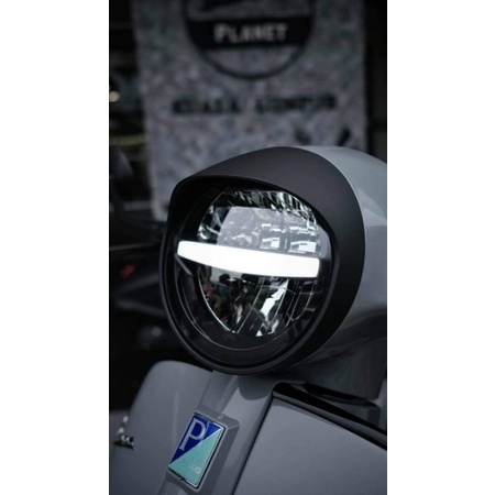 Đèn pha led 2 daylight sang chảnh Vespa GTS 2020