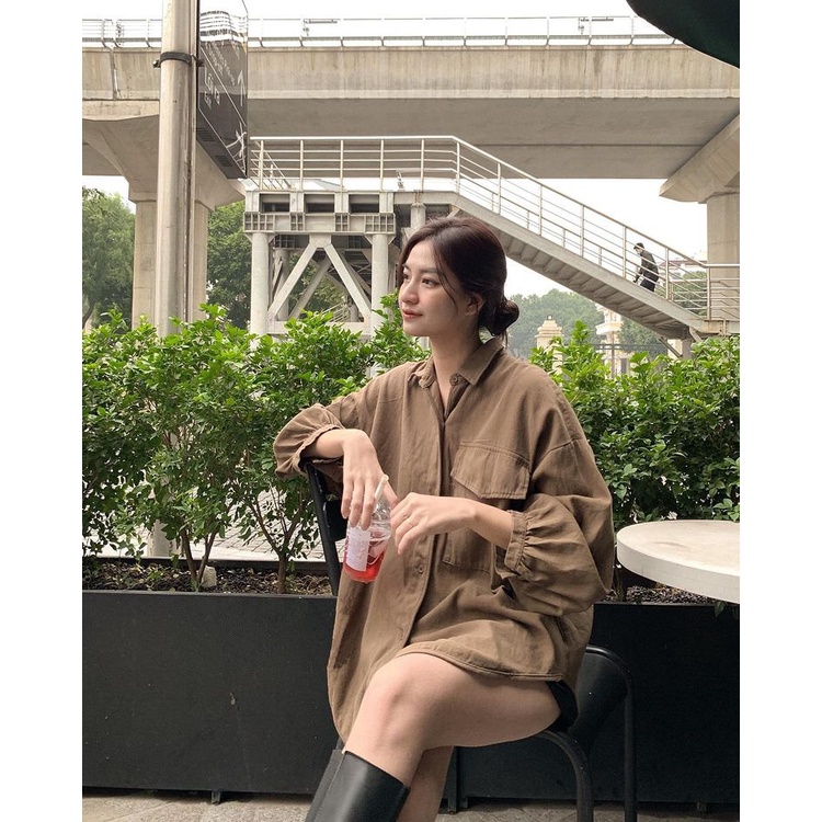 Sơ mi Form rộng túi ngực và bo tay