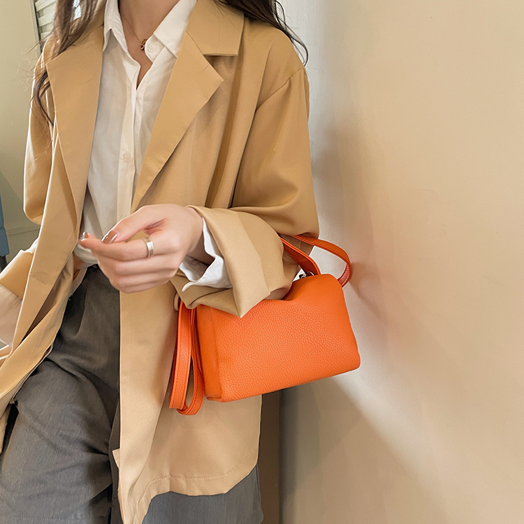 Túi Đeo Chéo Thời Trang Hàn Quốc 2022