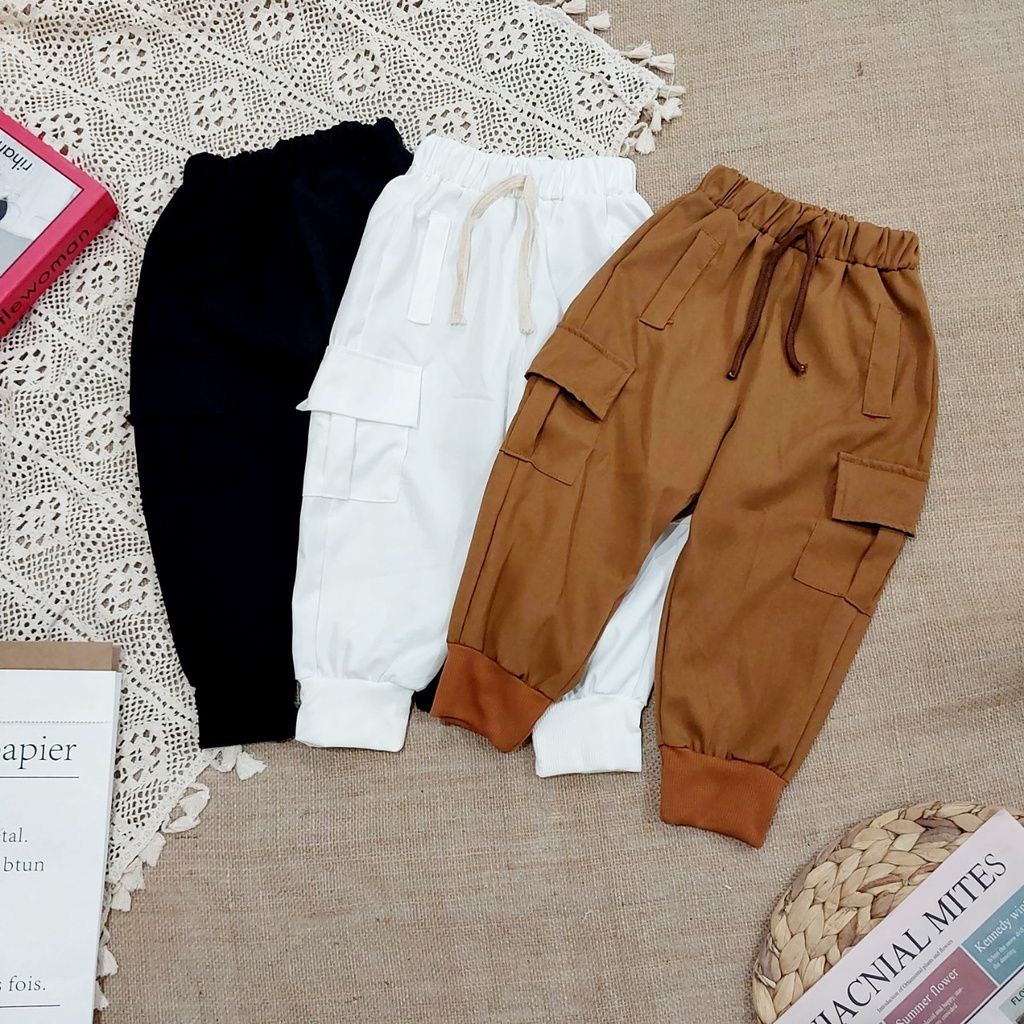 Quần dài trẻ em - Quần kaki dài túi hộp cho bé AM795 TTR102