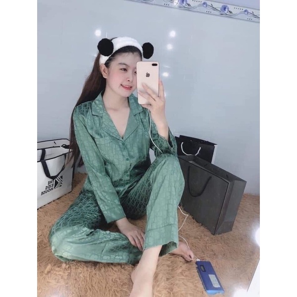 Bộ Pijama Mặc Ở Nhà - Bộ Lụa Gấm Dài Tay Họa Tiết Đẹp | BigBuy360 - bigbuy360.vn