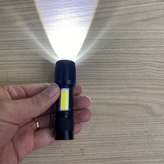 Đèn pin mini bỏ túi Ultrafire COB siêu sáng, nhỏ gọn, zoom xa gần, sạc USB