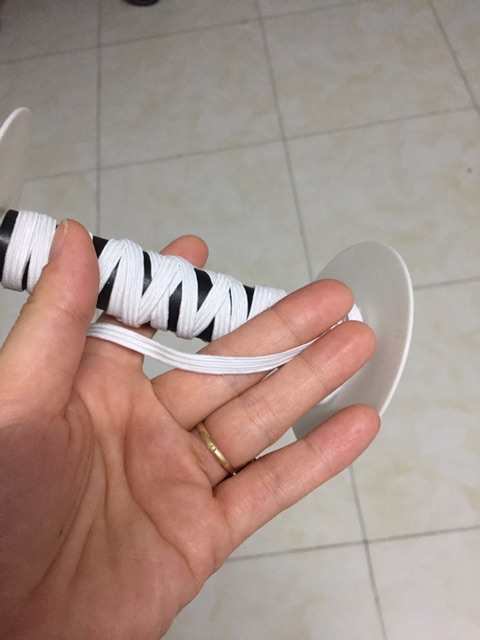 Cuộn dây thun co giãn màu trắng size bé