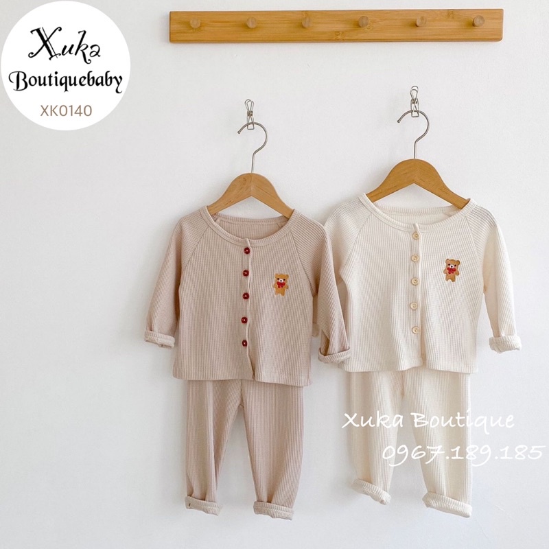 Set Bộ Áo Khoác Cardigan và quần dài thêu gấu cho bé - Xuka Boutique - Quần Áo Sơ Sinh