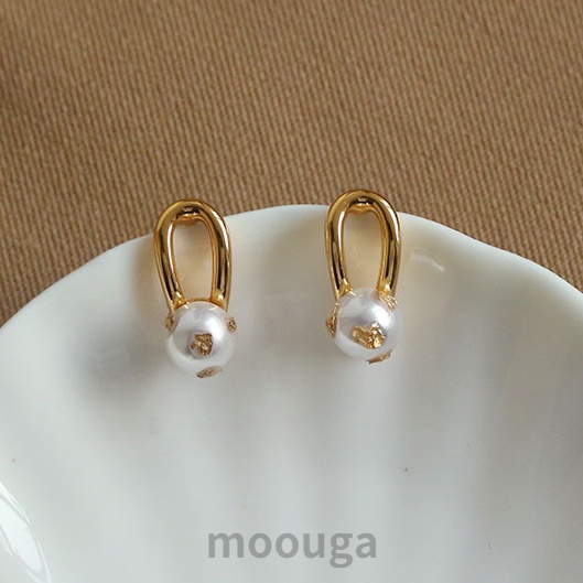 Bông Tai Moouga / Pháp Đính Ngọc Trai Dát Vàng Sang Trọng Phong Cách Retro