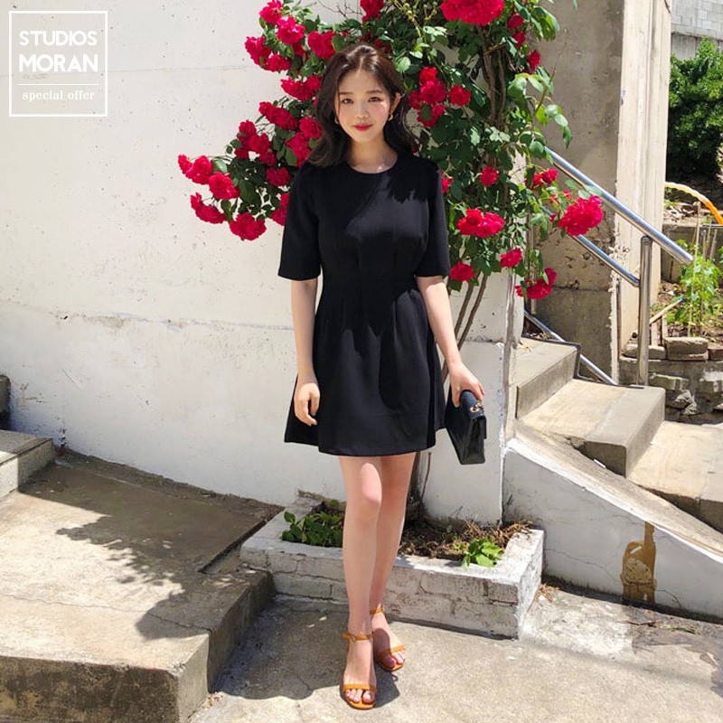 (ORDER) Váy MORAN xòe ngắn xếp ly eo thon style đơn giản nhẹ nhàng Hàn Quốc