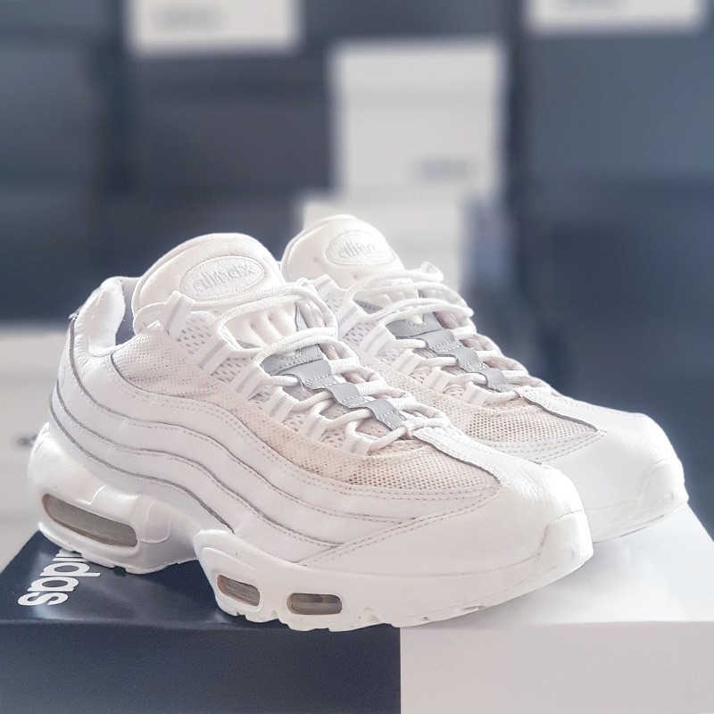 Giày thể thao Nike Air Max 95 trắng, nhiều size, real 2hand