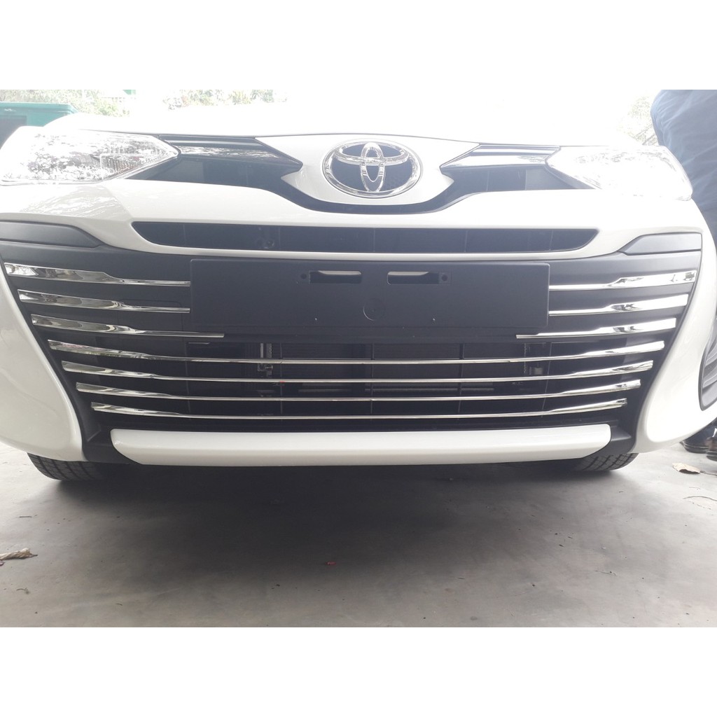 Bộ mặt ca lăng xe Toyota Vios 2019