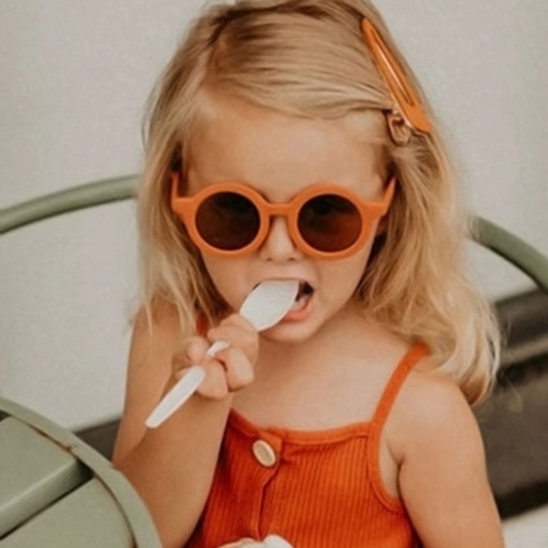 Kính râm trẻ em kính mát hình tròn nhiều màu cho bé trai bé gái hottrend 2021 (Sẵn)
