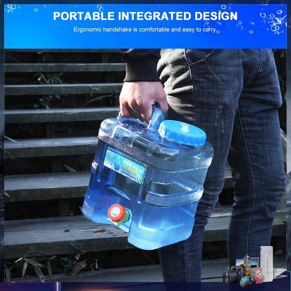 Bình đựng nước loại lớn có vòi và quai cầm tiện lợi cho các hoạt động ngoài trời