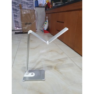 Đèn bàn Panasonic NNP63933191