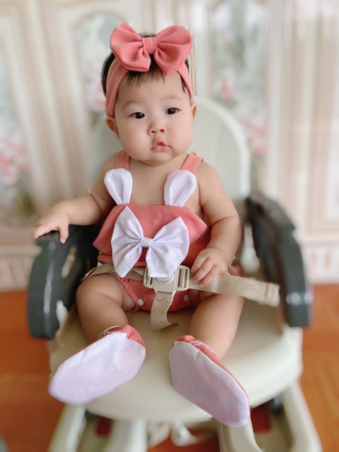 Bodysuit em bé thỏ hồng ❤️ FREESHIP ❤️ BODY trẻ em kèm giày vải turban từ ss -13kg chất cotton đũi mềm mại