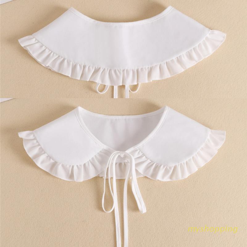 Cổ áo giả thời trang nữ tính thích hợp đi học